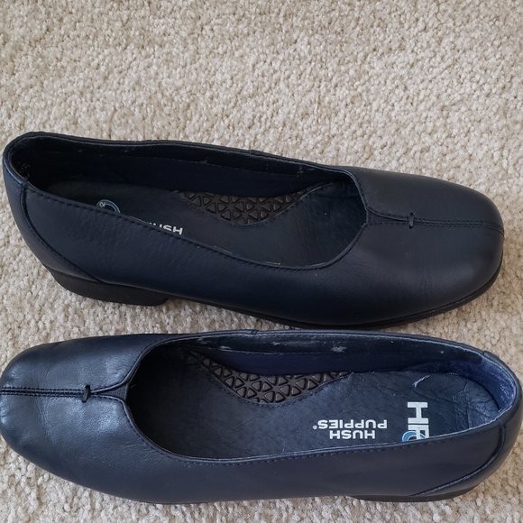 HUSH PUPPIES - NAVY BLUE  SIZE 7M. COMFORTABLE - Picture 2 of 4
